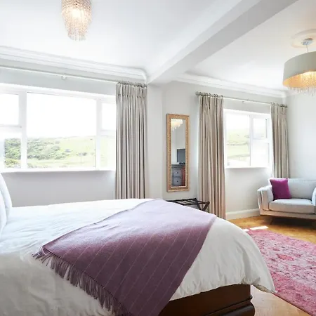 بيت للعطل Luxury In Village With Hot Tubs *