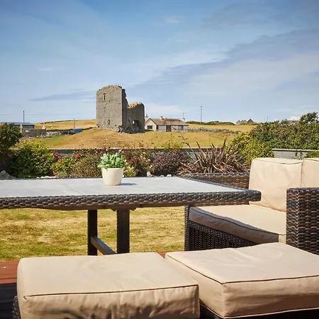 Luxury In Village With Hot Tubs Doolin