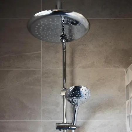 Luxury In Village With Hot Tubs * دولين