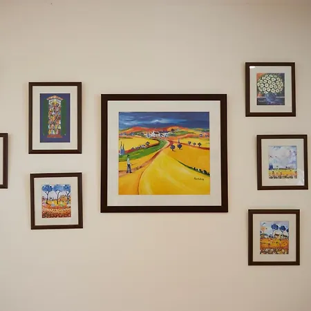 Luxury In Village With Hot Tubs * دولين