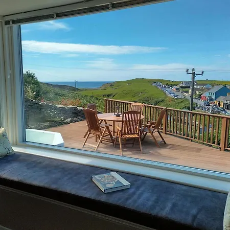 Luxury In Village With Hot Tubs دولين