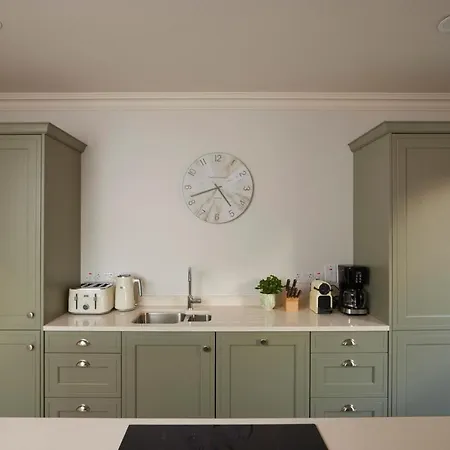 Luxury In Village With Hot Tubs Tatil Evi Doolin